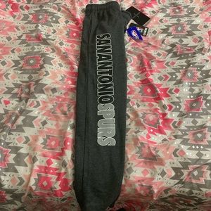 NEW WITH TAGS: San Antonio Spurs sweatpants